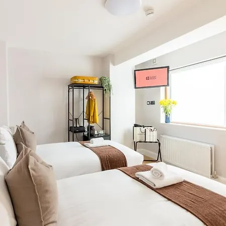 Guestready - Fownes Street Hotel *