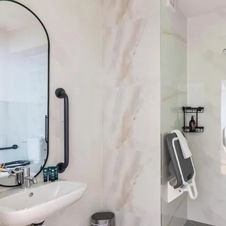 Guestready - Fownes Street Dublin