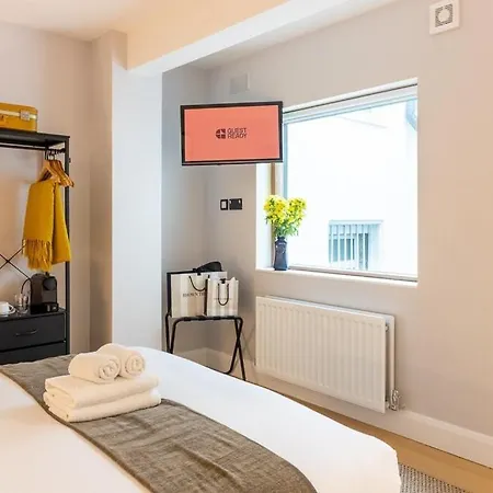 Guestready - Fownes Street Hotel *