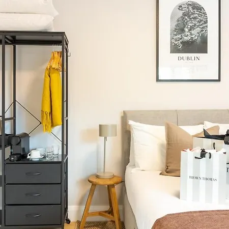 Guestready - Fownes Street Hotel